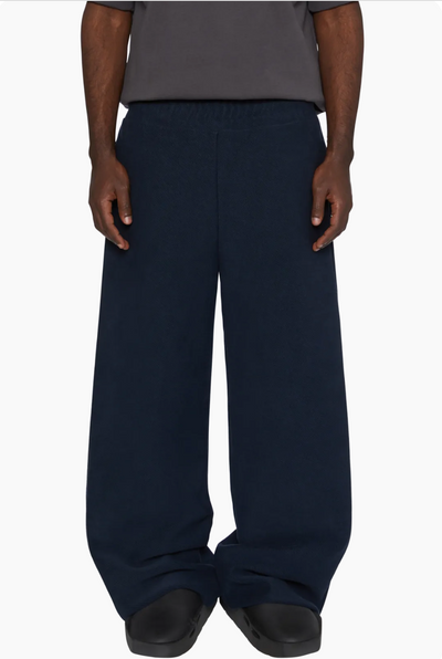 610 GSM MONOCHROME STRAIGHT LEG SWEATS